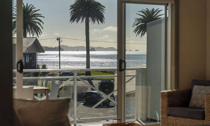 Whitianga Apartment | Crowsnest Apartments