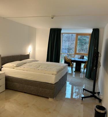 Zweisimmen Bed & Breakfast | Crystal Vista