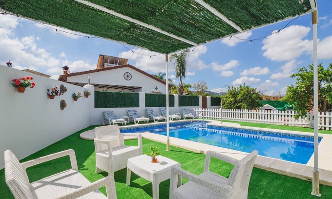 Alhaurin el Grande Cottage | Cubo's Finca Jose María y Beatriz/private pool/AC/free wifi