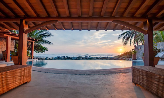 Troncones House | Custom Built, Luxury Villa on the Beach!