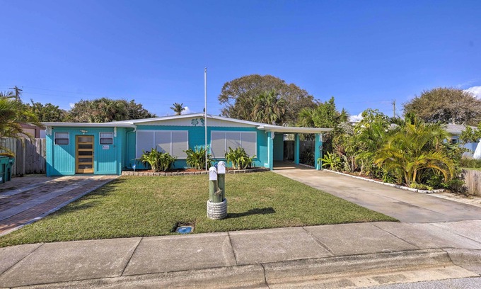 Cocoa Beach House | Cute & Cozy Florida Duplex: Walk to Beaches!