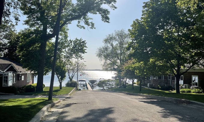 Clear Lake Cottage | Cute little cottage on South Shore just steps from city beach and downtown.