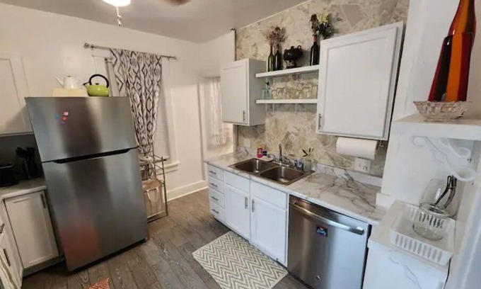 Benson House | Cute Little House in Omaha