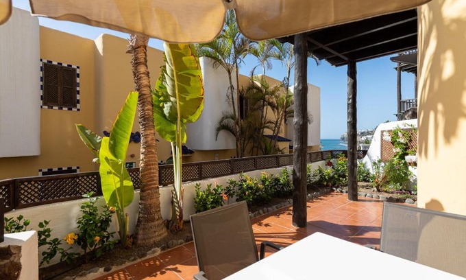 Bahia Feliz House | Cute next to beach & pool- P27 By CanariasGetaway