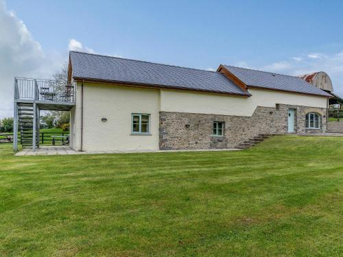 Cross Inn House | Cwmhyfryd
