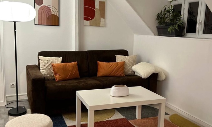 Centre Apartment | Détendez-vous Dans ce Logement Calme et Élégant Équipé D'un Jacuzzi