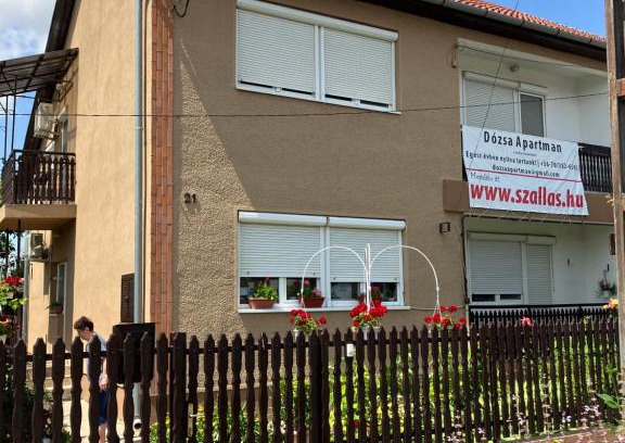 Hajduszoboszlo Apartment | Dózsa apartman