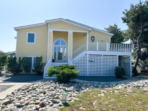 Carolina Dunes House | D109A- Moby Duck