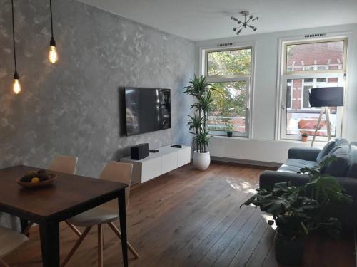 Da Costabuurt Apartment | Da Costastraat