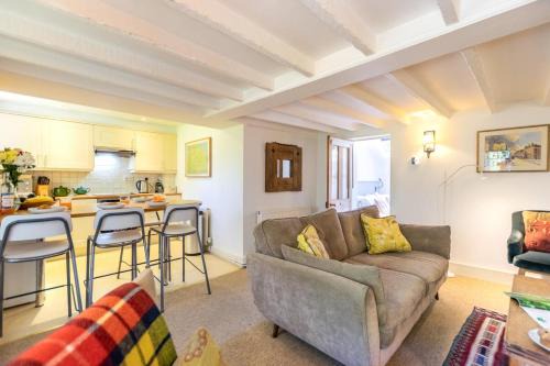 East Rudham House | Dale Cottage