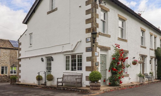 Linton-in-Craven House | Dales Cottage