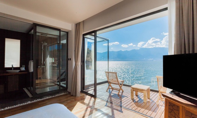 Dali Town Bed & Breakfast | Dali erhai shiguang haijing kezhan