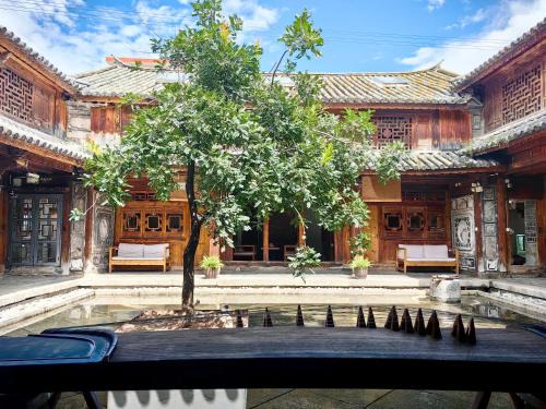 Xizhou Hotel | Dali Xizhou Jiakedi 大理喜洲甲科第古宅文化民宿