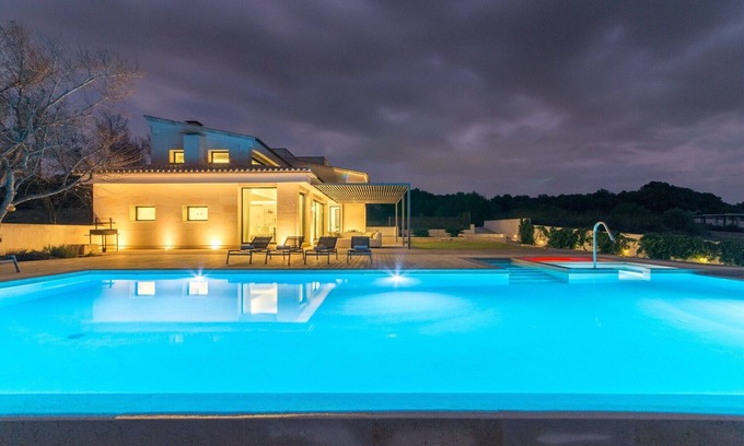 Muro Villa | Dalt Son Morro Villa with Hot Tub