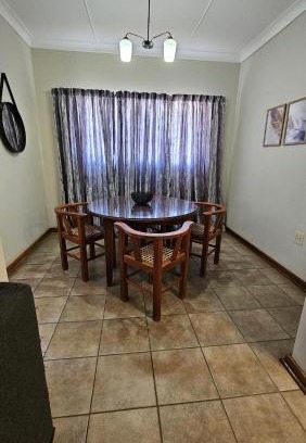 Polokwane House | Danlee Overnight Accommodation