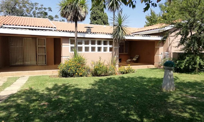 Alberton House | Dante Guest house