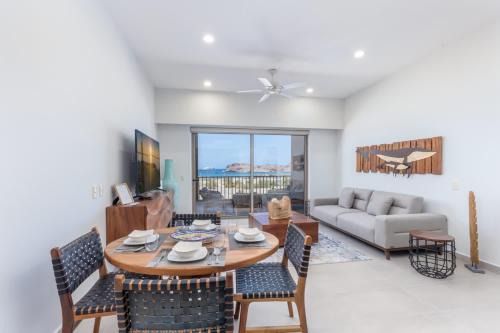 Loreto House | Danzante Bay Oceanfront 2 BR Beach & Golf