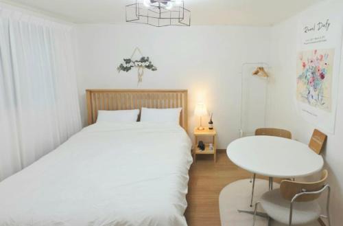 Anam-dong Apartment | Daon house - Line 6 Bommun Station-Line 4 Seongshin Yeodae Station