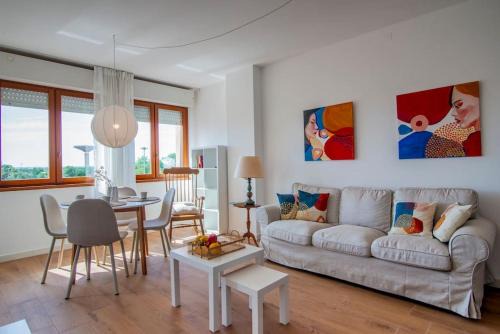 Oristano Apartment | Day-All House - Oristano in centro Free-WiFi