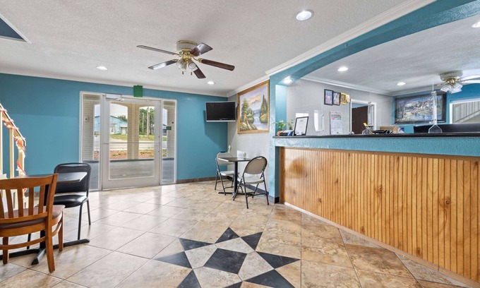 Kenedy Hotel | Days Inn by Wyndham Kenedy/Karnes City