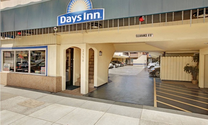 Cow Hollow Hotel | Days Inn by Wyndham San Francisco - Lombard
