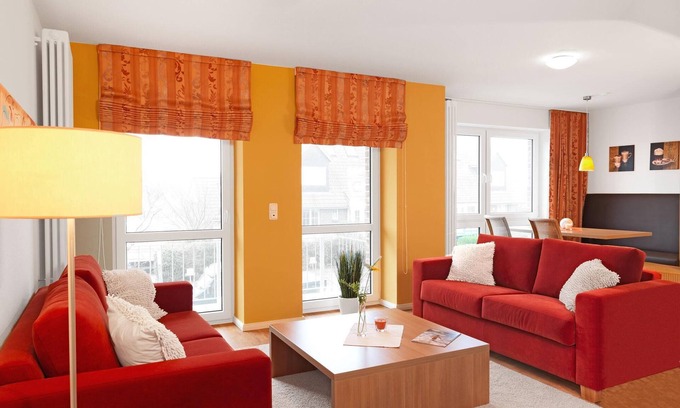 Insel Poel Apartment | Apt. KNURRHAHN - dream apartment with partial harbor views!