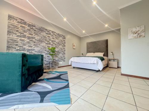 Garsfontein Hotel | De'Lush Oasis