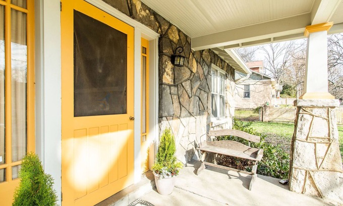 Historic Edgefield House | ‘Deacon's House’ in Nashville TV series! NEW!