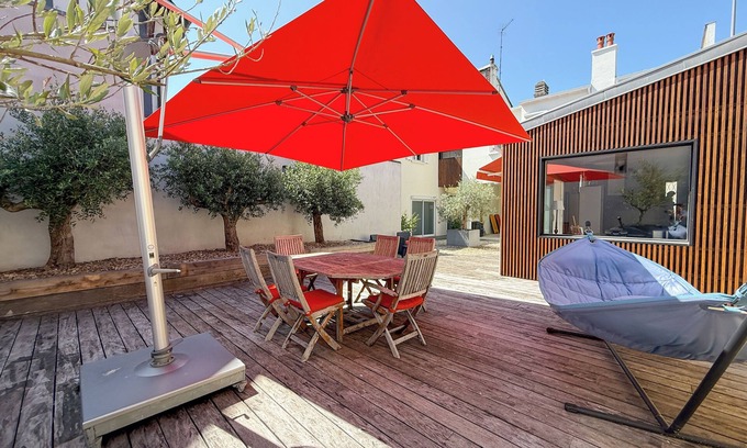 Deauville City Centre House | Deauville center, charming renovated house with spacious private terrace