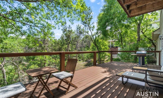 Great Hills House | Deck/Balcony Views, Marble Kitchen, Pet Friendly w/Rowing Machine and Parking