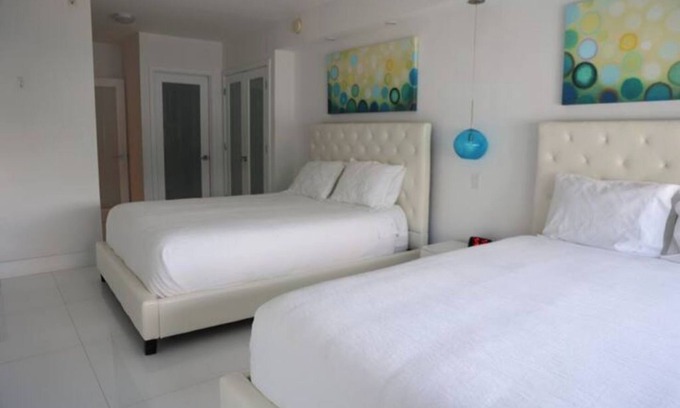 City Center Apartment | Decoplage ocean view