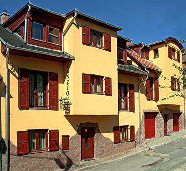 Esztergom House | Decsi Vendégház