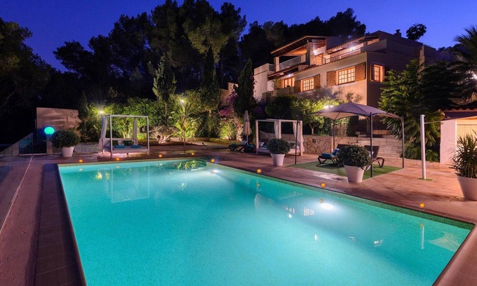 Sant Rafael de Sa Creu Villa | Delightful Ibiza Villa | Spectacular Mountain Views | Villa Jasmine | 4.