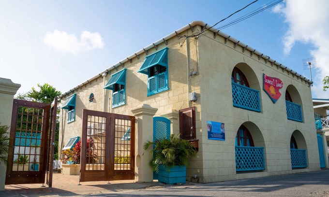 Speightstown Apartment | Delightful 1-bed beachside rental -SEA SHELL