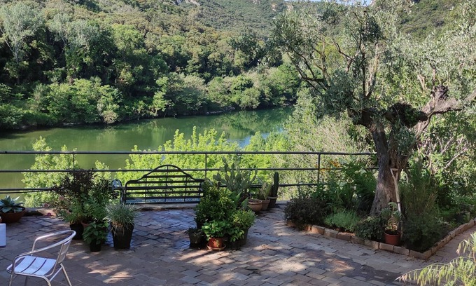 Collias Apartment | Delightful Riverside Apartment with River Views, The Lower