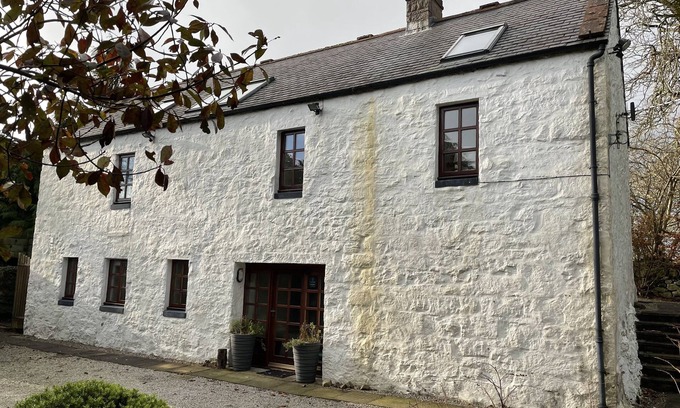 Castle Douglas Cottage | Delightful Rural Barn Conversion
