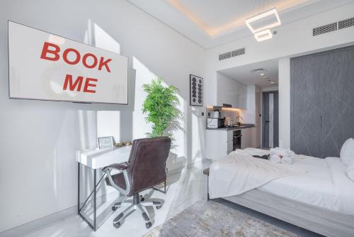 Al Barsha Apartment | Delightful Studio in Park Views that Sleeps 2