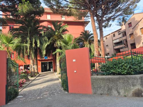 Cinque Terre Apartment | DELuxe 4 Bedrooms in Fegina Monterosso