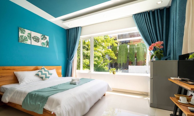 Cam Pho Villa | deluxe double room with balcony - Đào Tiên homestay