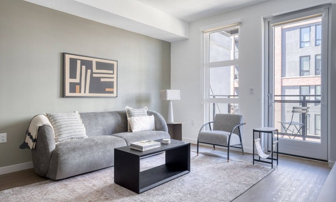 Emeryville Apartment | Deluxe Emeryville 1BR w/Pool, Gym & W/D, walk to Safeway, by Blueground