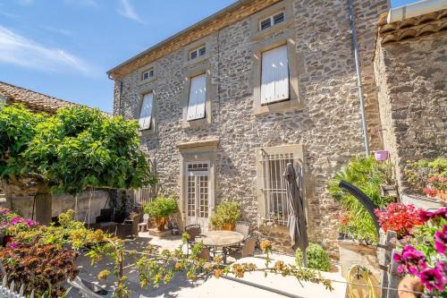 Blomac Villa | Demeure vigneronne de charme Pays CATHARE Carcassonne Jacuzzi