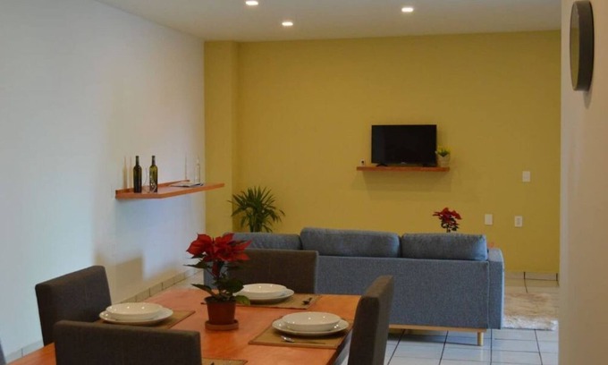 Fresnillo House | Departamento Ilustre