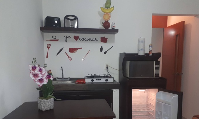 Mazatlan Apartment | DEPT # 2 JUST 10 MIN FROM THE BEACHES, MAXIMUM CAPACITY OF 4 TO 6 PEOPLE