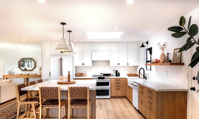 Fire Mountain House | Designer Home by the Beach w/Fire Pit & 1/3 Acre