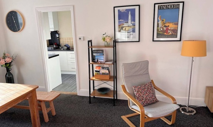Seaton Sluice Apartment | Detached, spacious upper-floor maisonette with garden by the sea. Pet friendly!