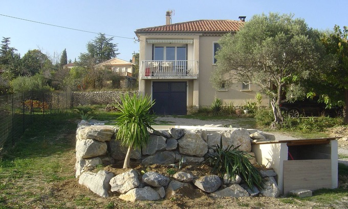 Forcalquier House | Detached villa with pool and garden