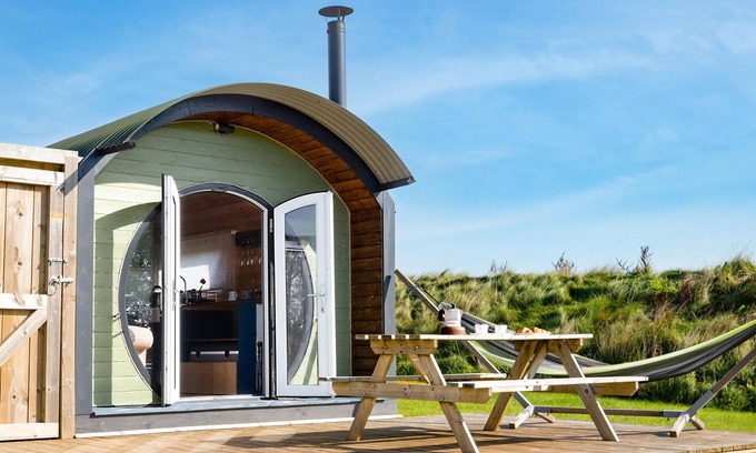 Compton Martin Cottage | DEW POND, romantic, with open fire in Blagdon