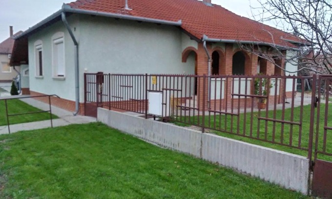 Morahalom Apartment | Diófás Vendégház Mórahalom