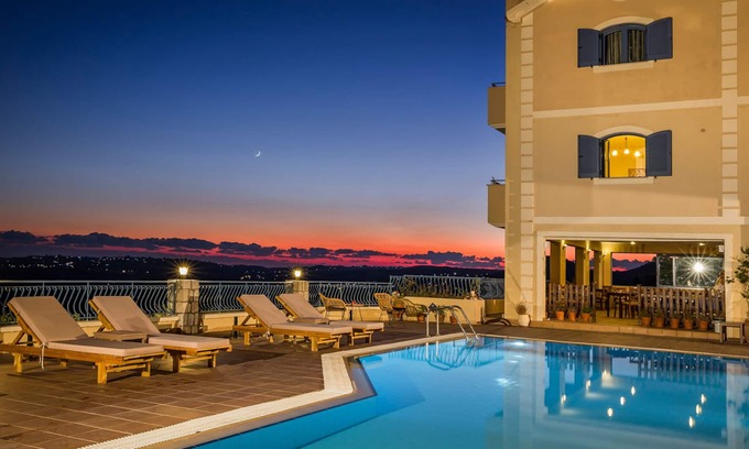 Leivathos Apartment | Diana Studios & apartments Enjoy an alluring beach and impeccable services