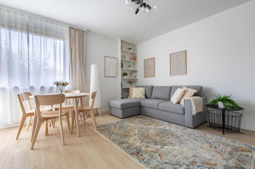 Ochota Apartment | Dickensa Apartment, Ochota